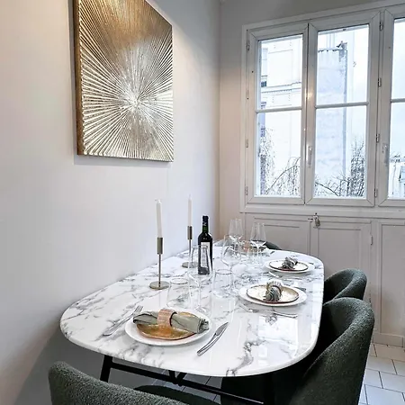 Apartamento Charming Flat With Lift Near Champ-de-mars París